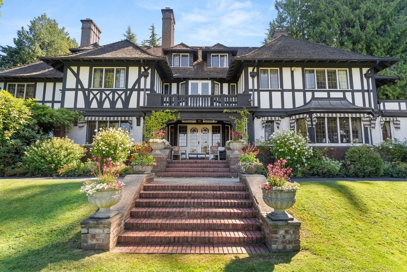 2206 Marine Drive, Vancouver, V6P 6C2 | Image 2