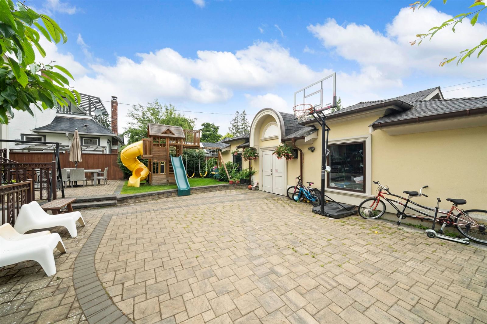Listing Image 38