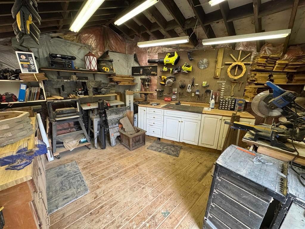Listing Image 31