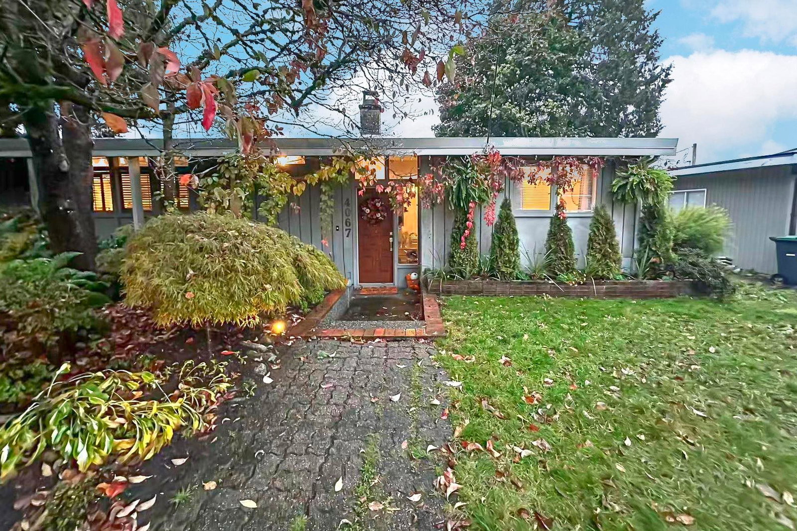 Listing Image 19