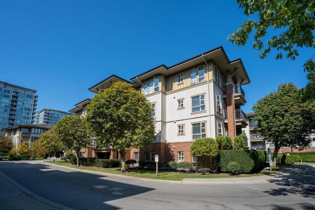2102 - 5113 Garden City Road