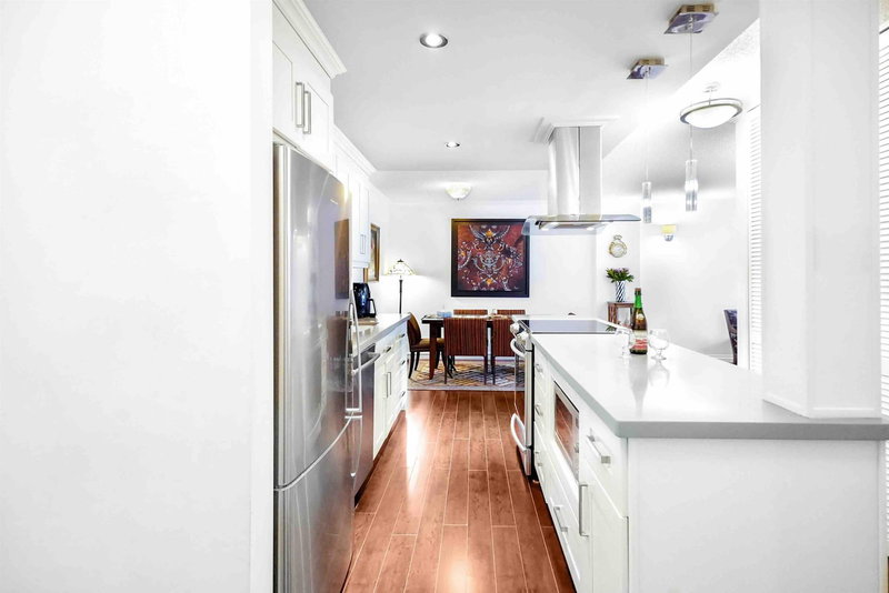 306 - 2020 Fullerton Avenue, North Vancouver, V7P 3G3 | Image 2