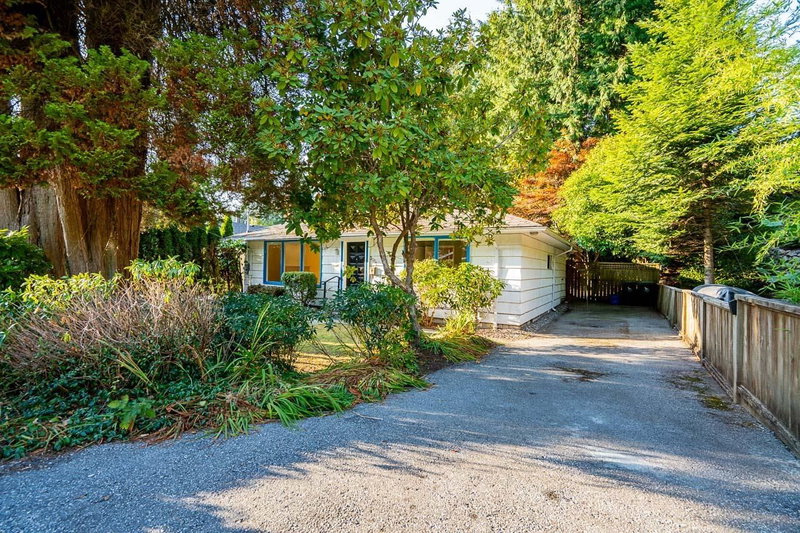 3084 Paisley Road, North Vancouver, V7R 1C8 | Image 3