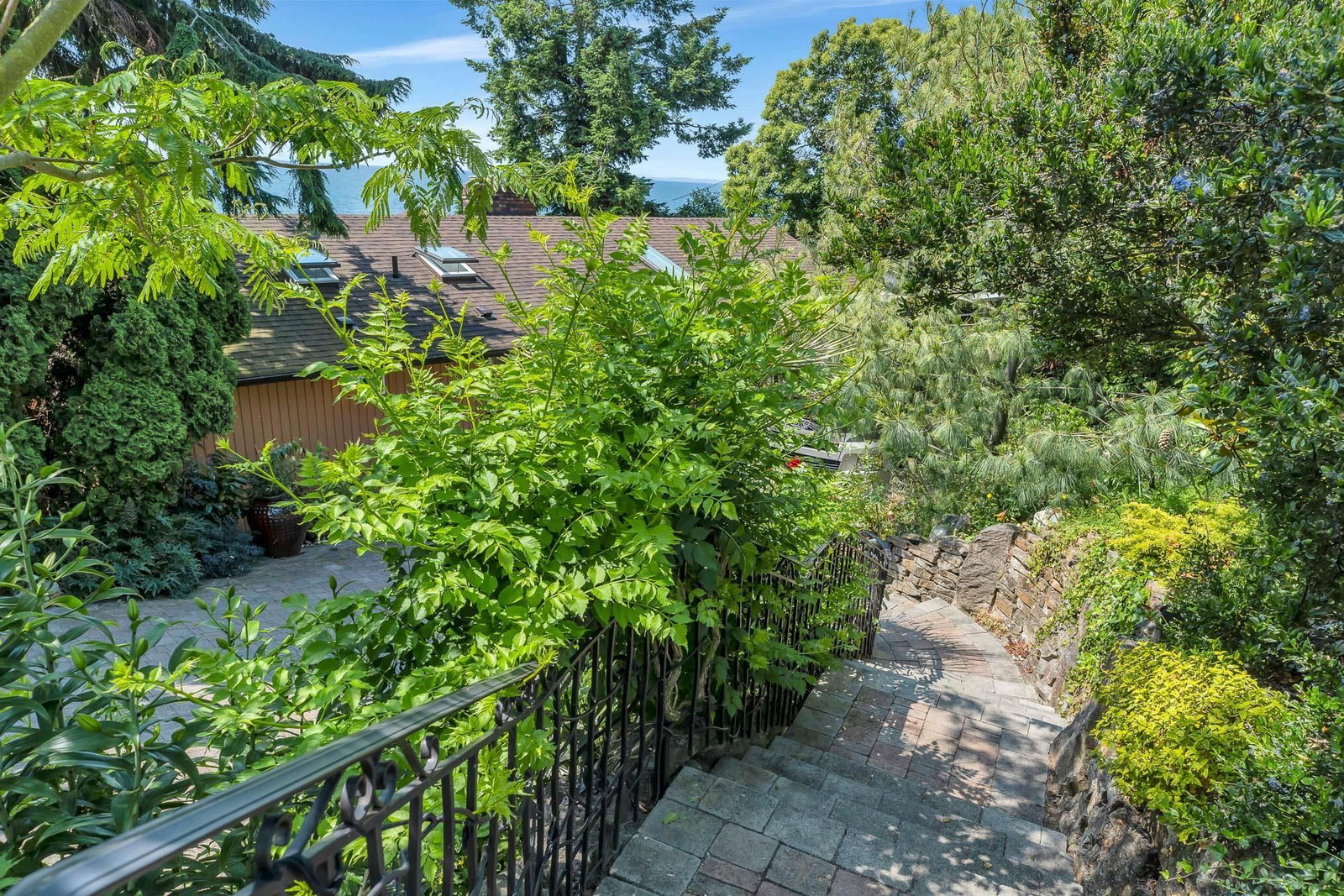 Listing Image 21
