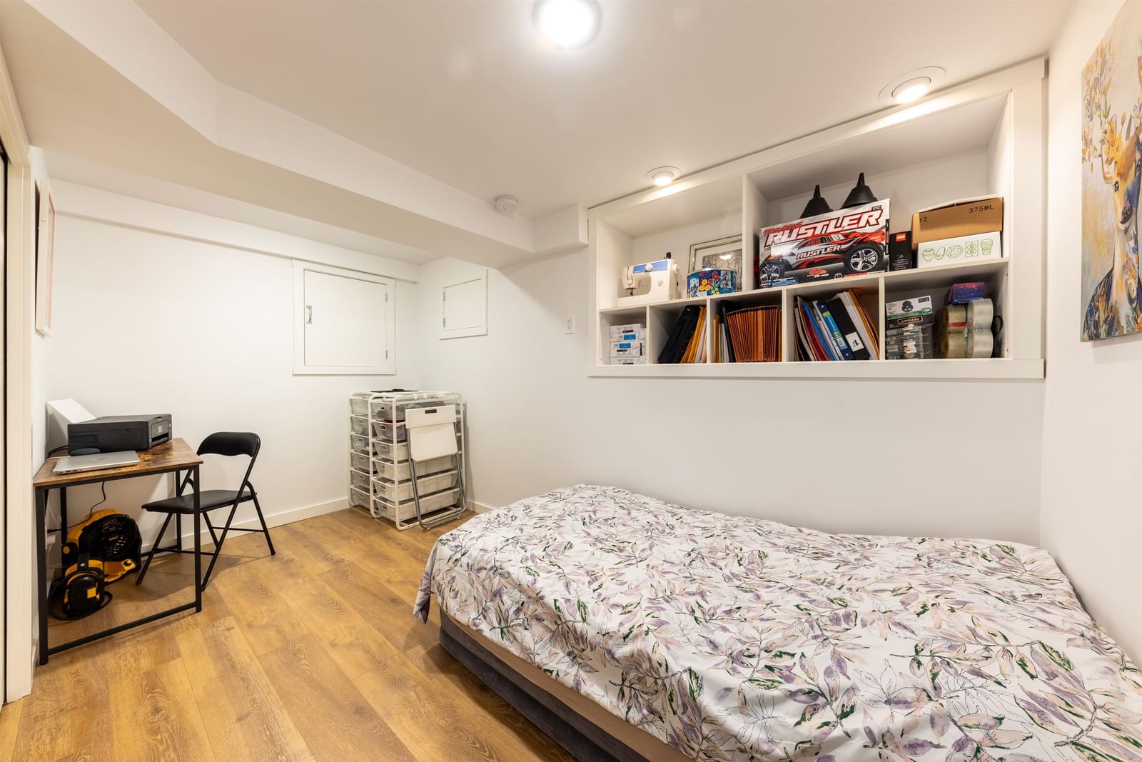 Listing Image 22