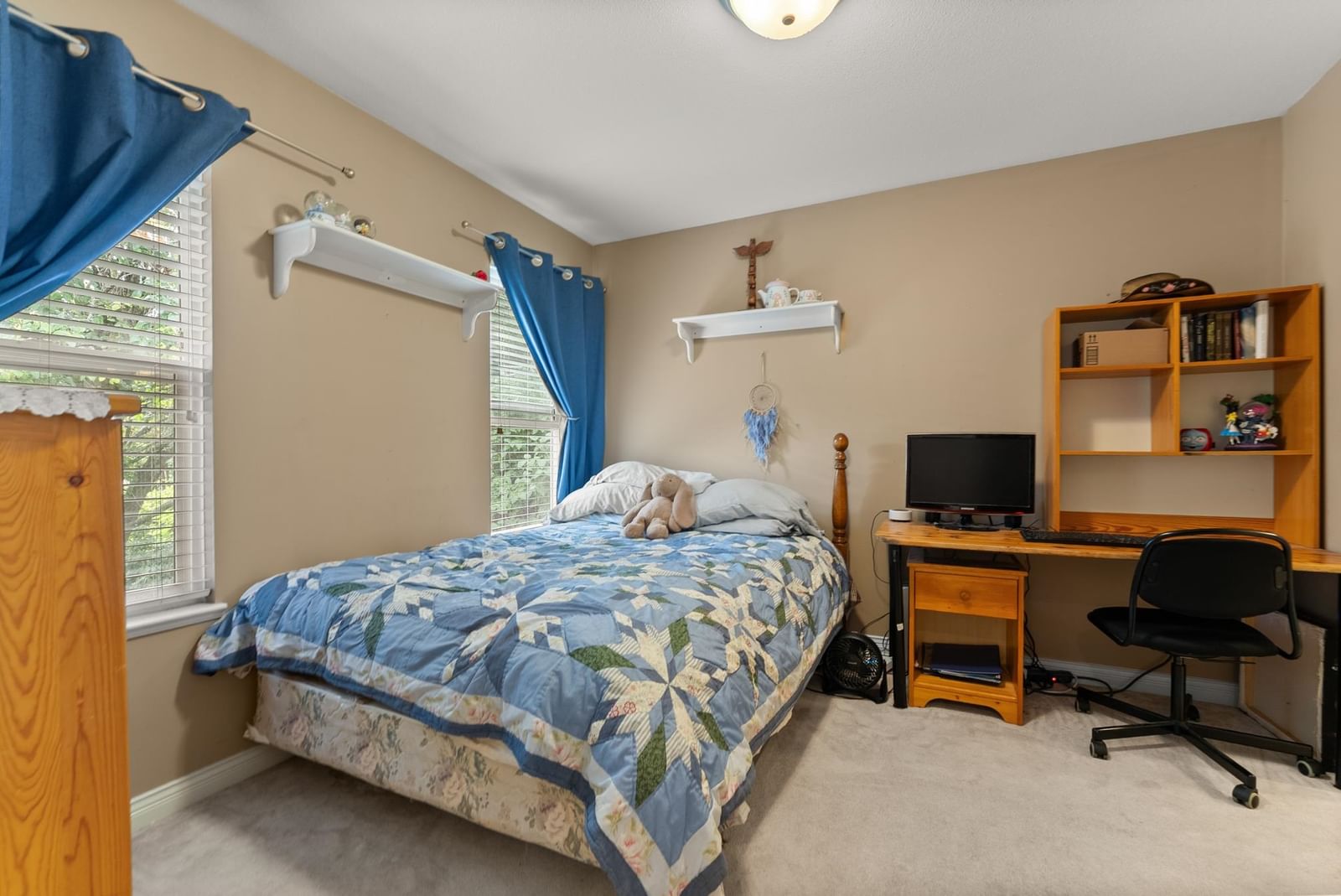 Listing Image 19