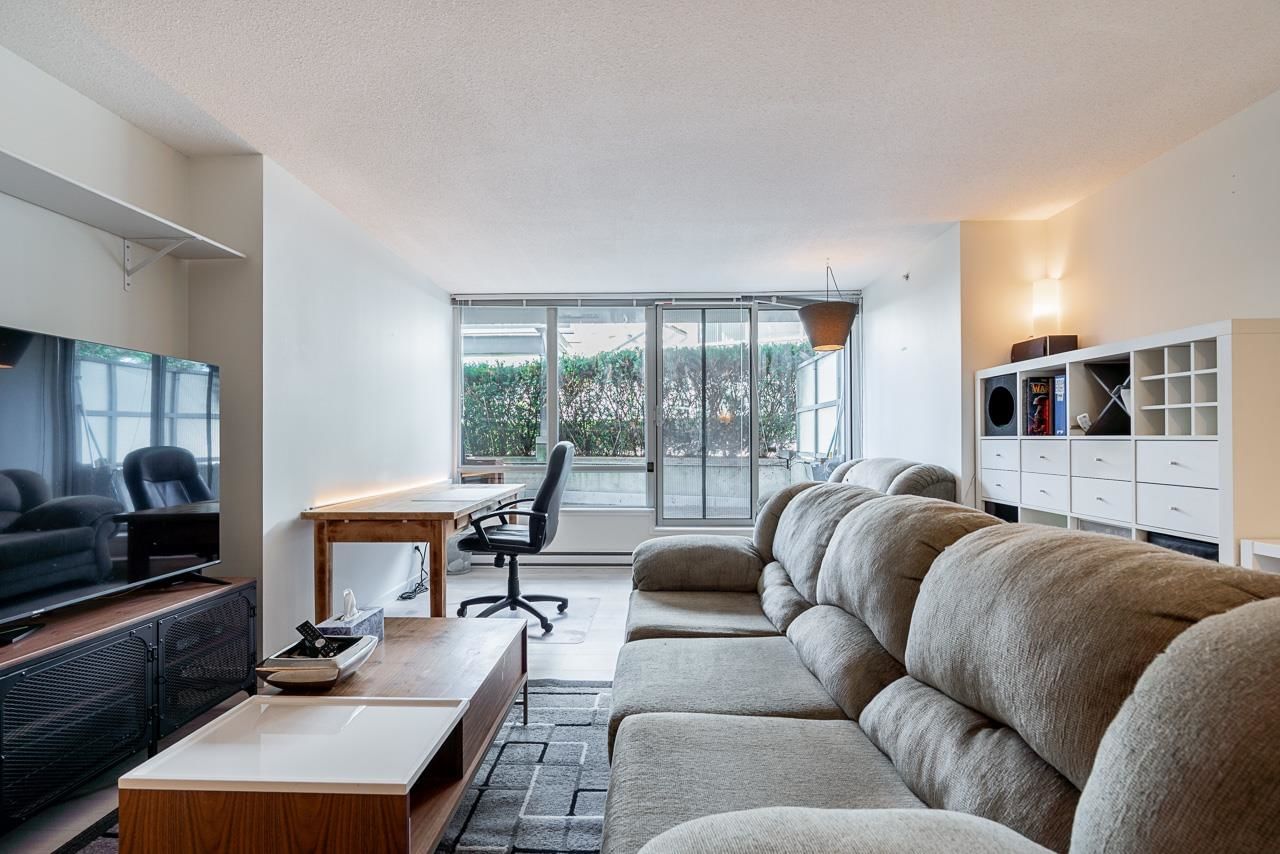 Listing Image 12