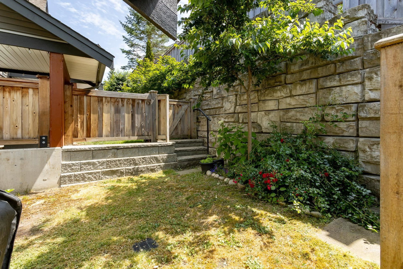 Listing Image 27