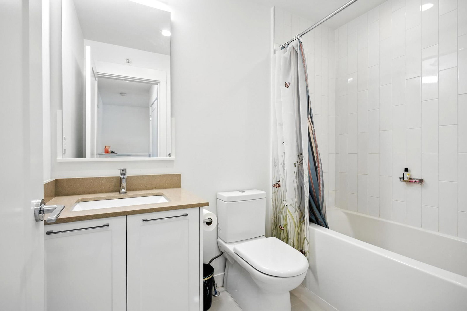 Listing Image 37
