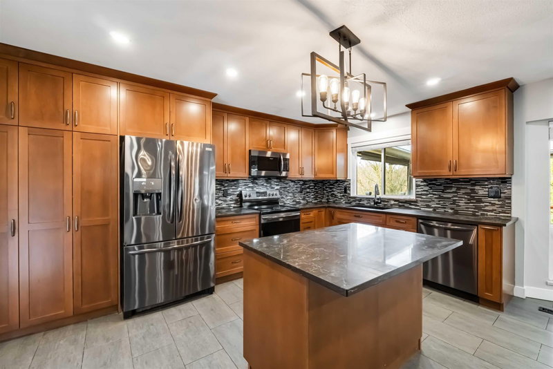 22990 70a Avenue, Langley, V2Y 2J9 | Image 2