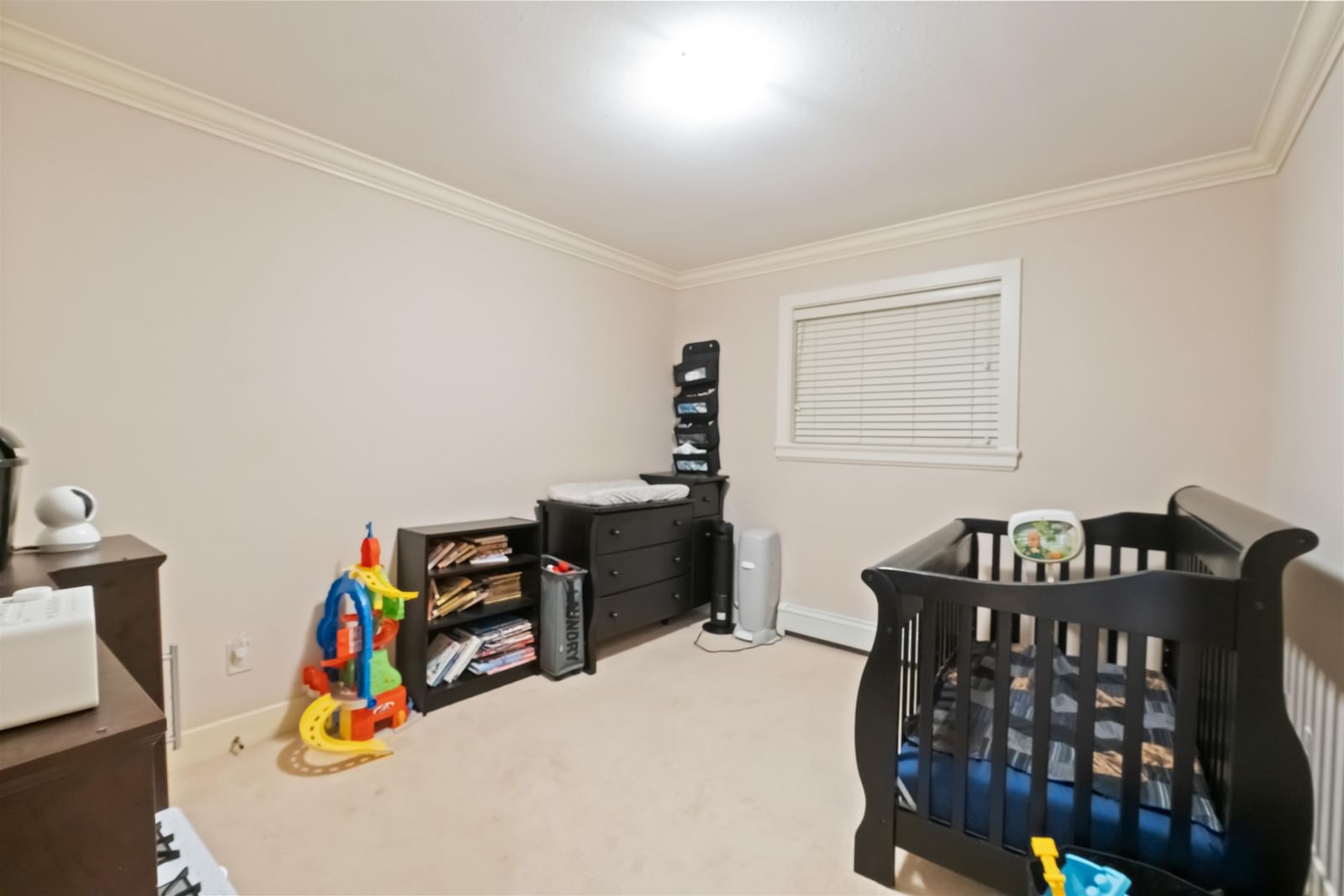 Listing Image 33