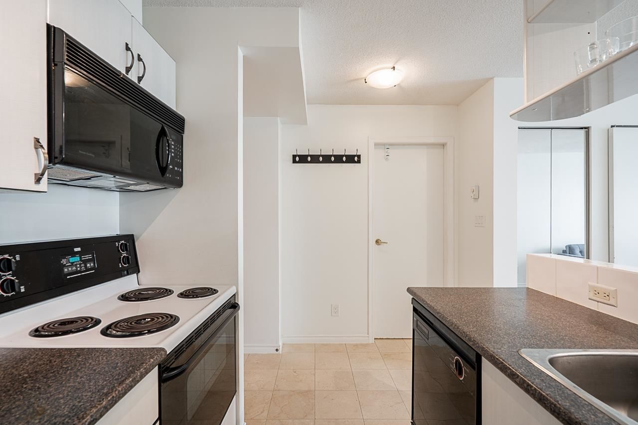 Listing Image 16