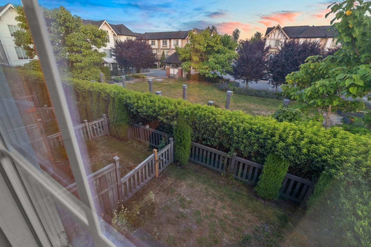 Listing Image 17