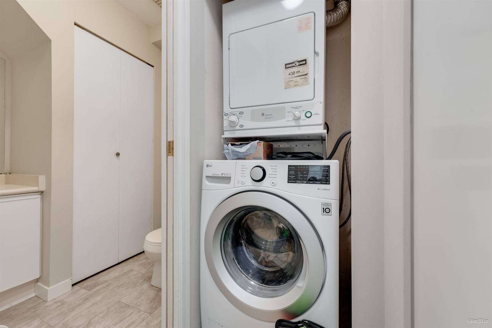 Listing Image 5