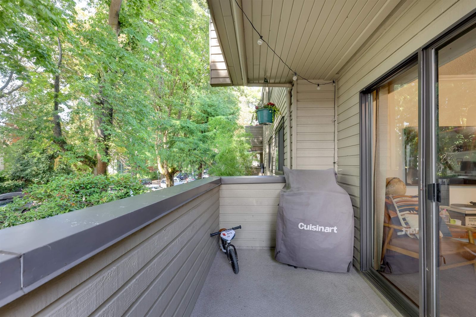 Listing Image 17
