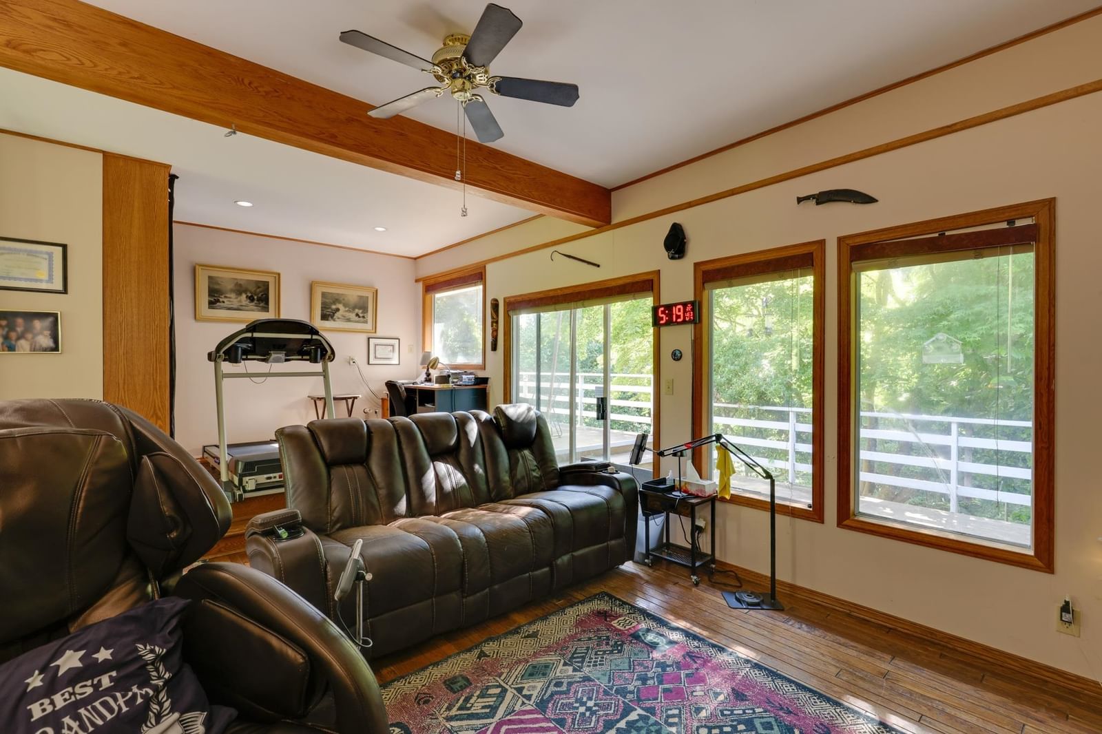 Listing Image 22