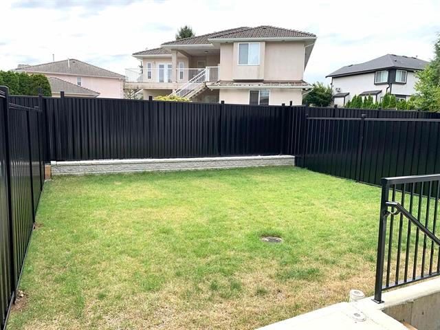 Listing Image 32