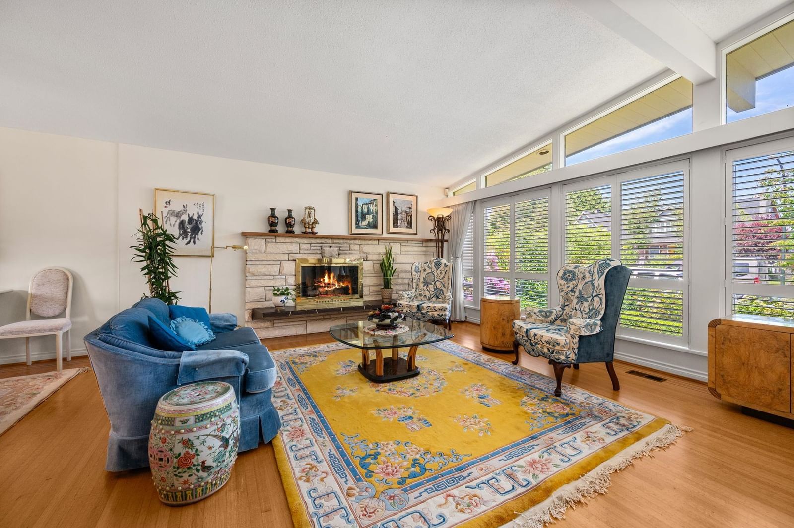 Listing Image 9