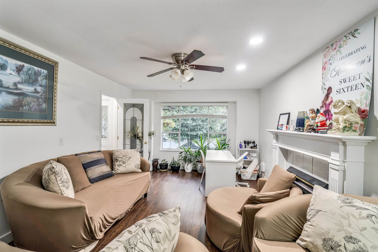 Listing Image 22