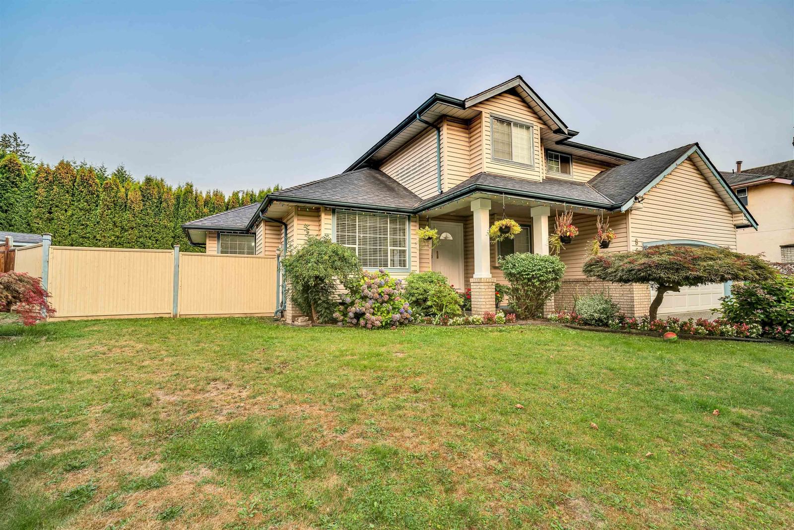 Listing photo 4