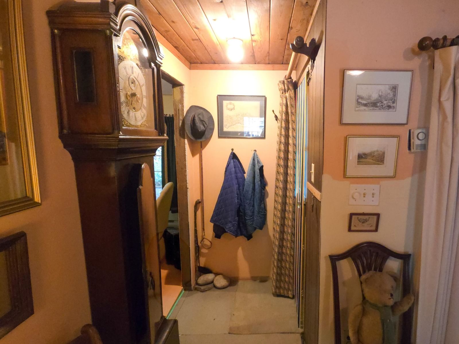 Listing Image 13