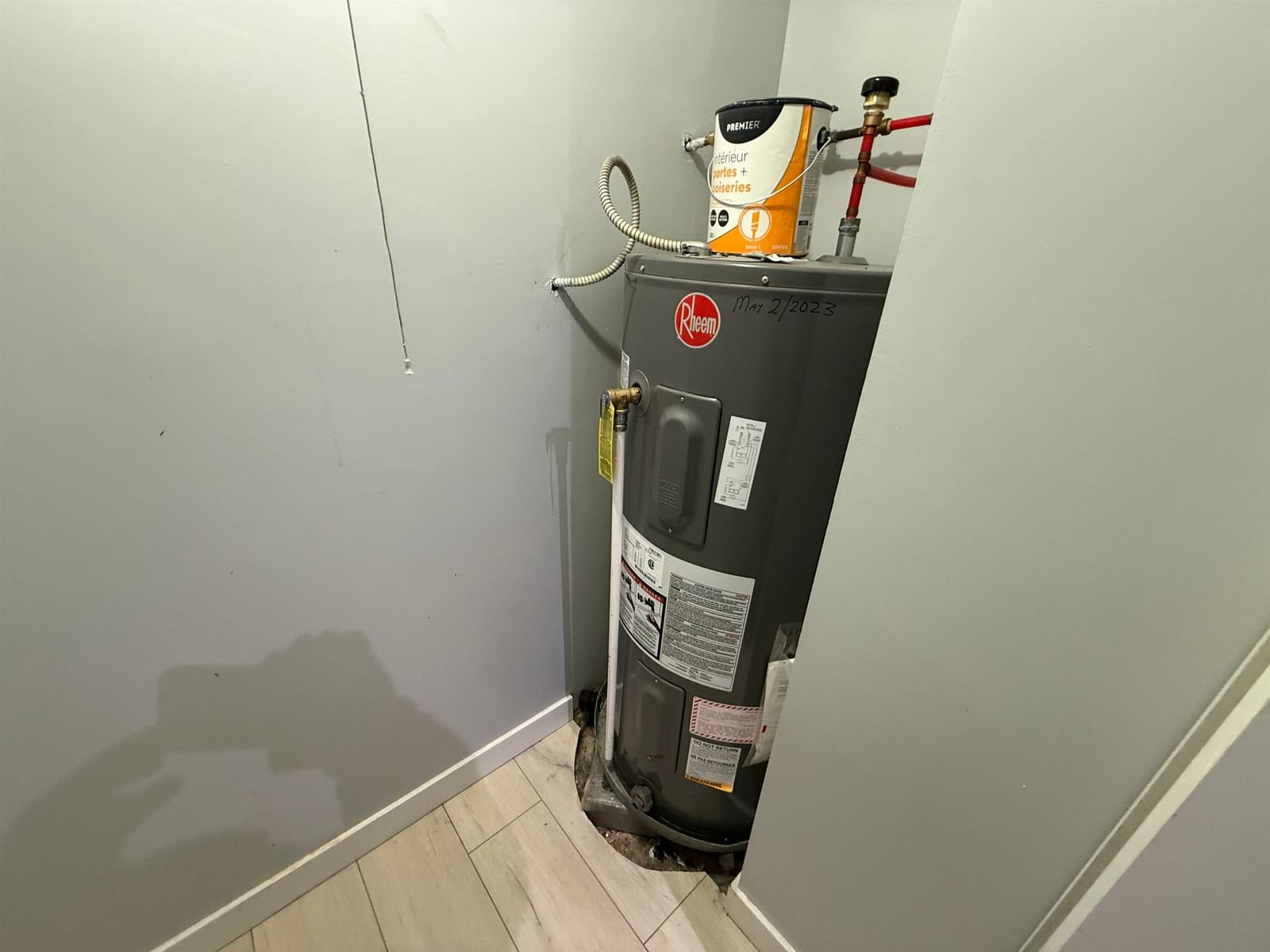 Listing Image 12