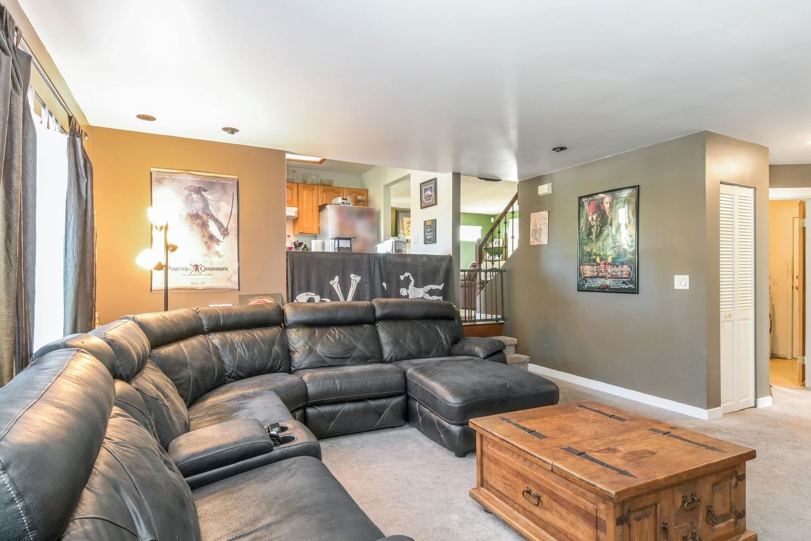 Listing Image 13