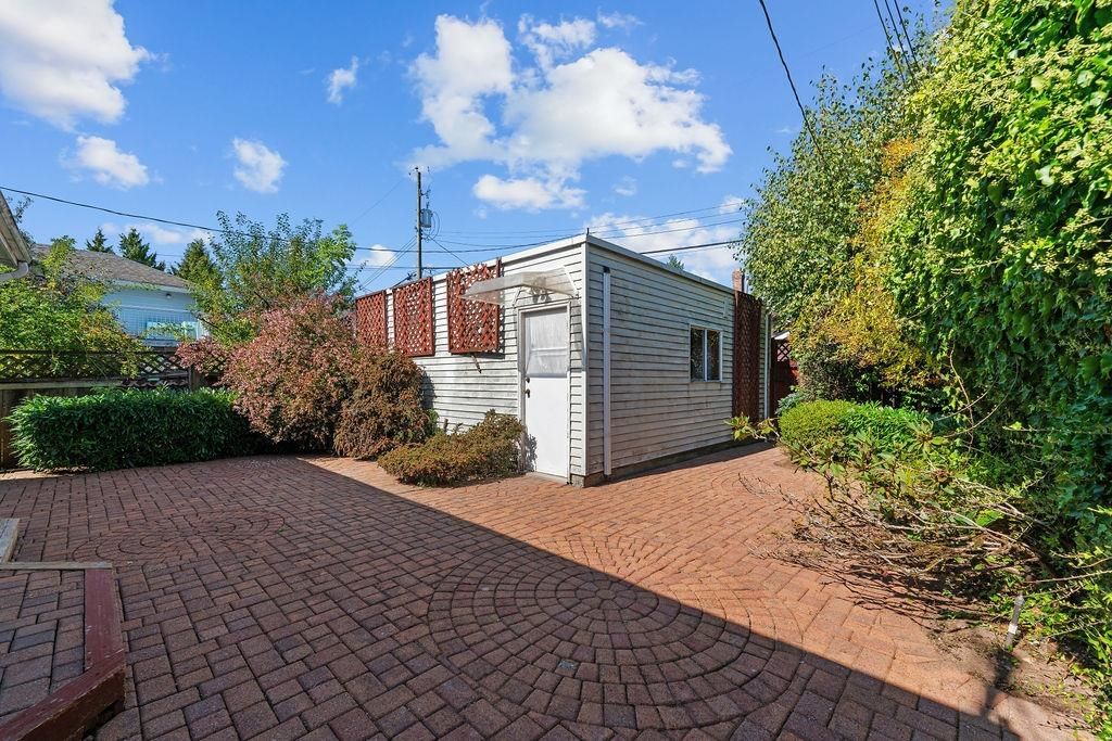 Listing Image 20
