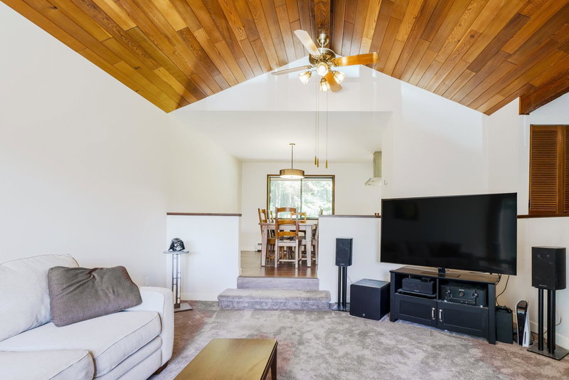 27573 Sayers Crescent, Maple Ridge, V2W 1N3 | Image 3