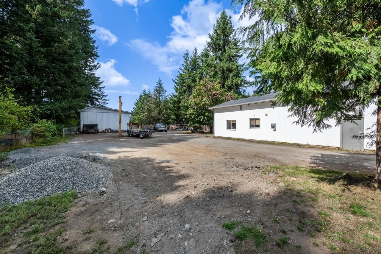 Listing Image 23