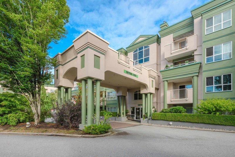 303 - 13870 70 Avenue, Surrey, V3W 0R9 | Image 2