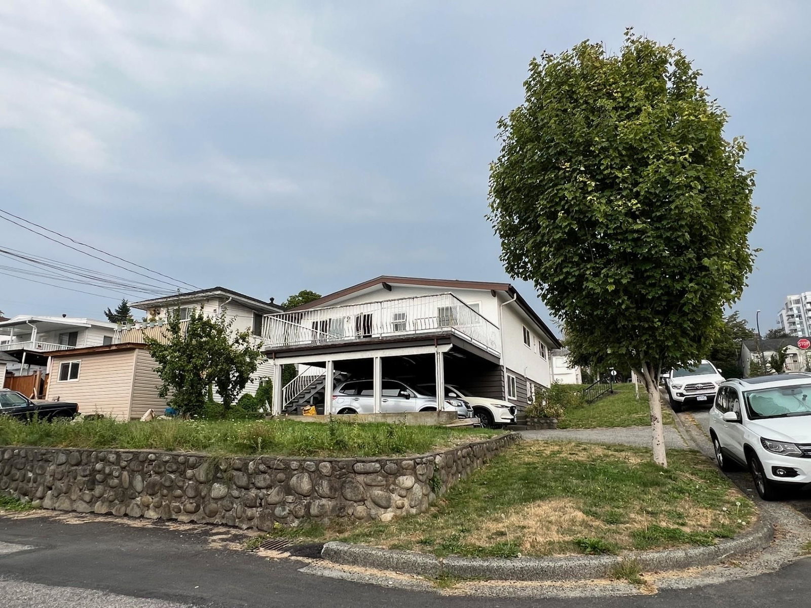 Listing Image 13