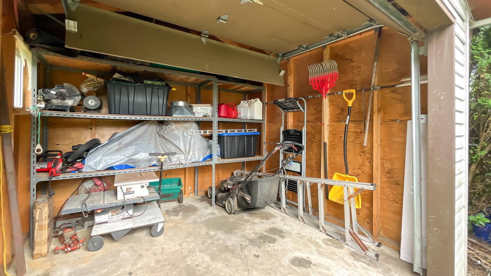 Listing Image 32