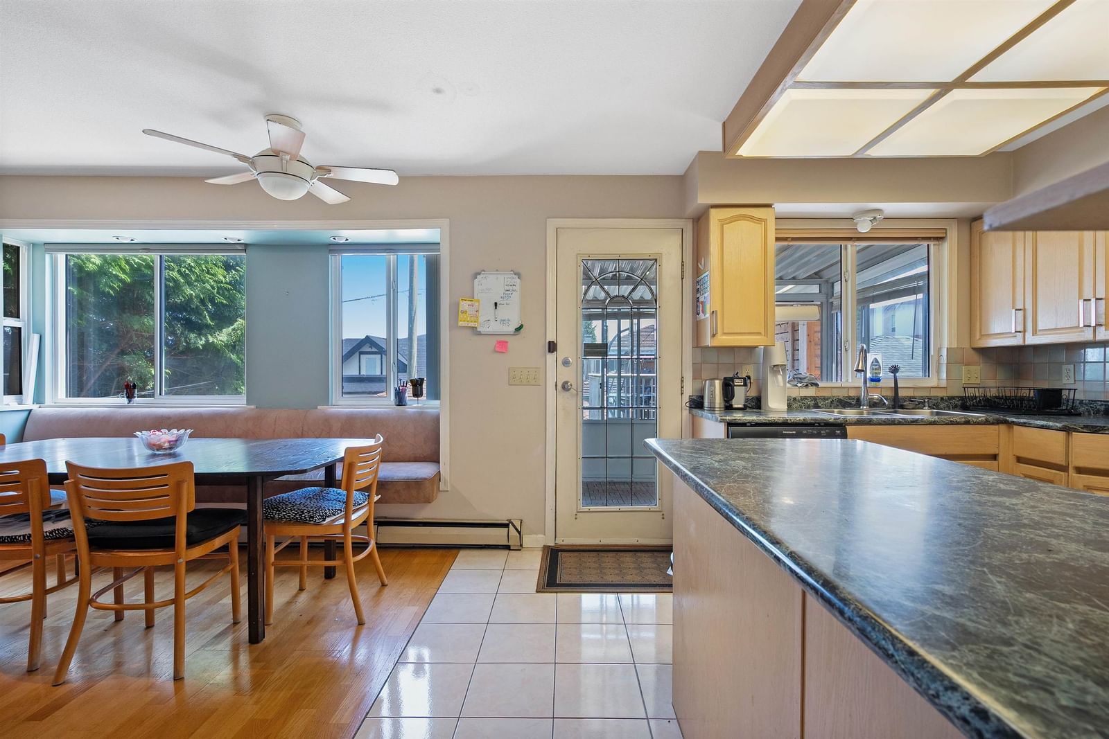 Listing Image 14