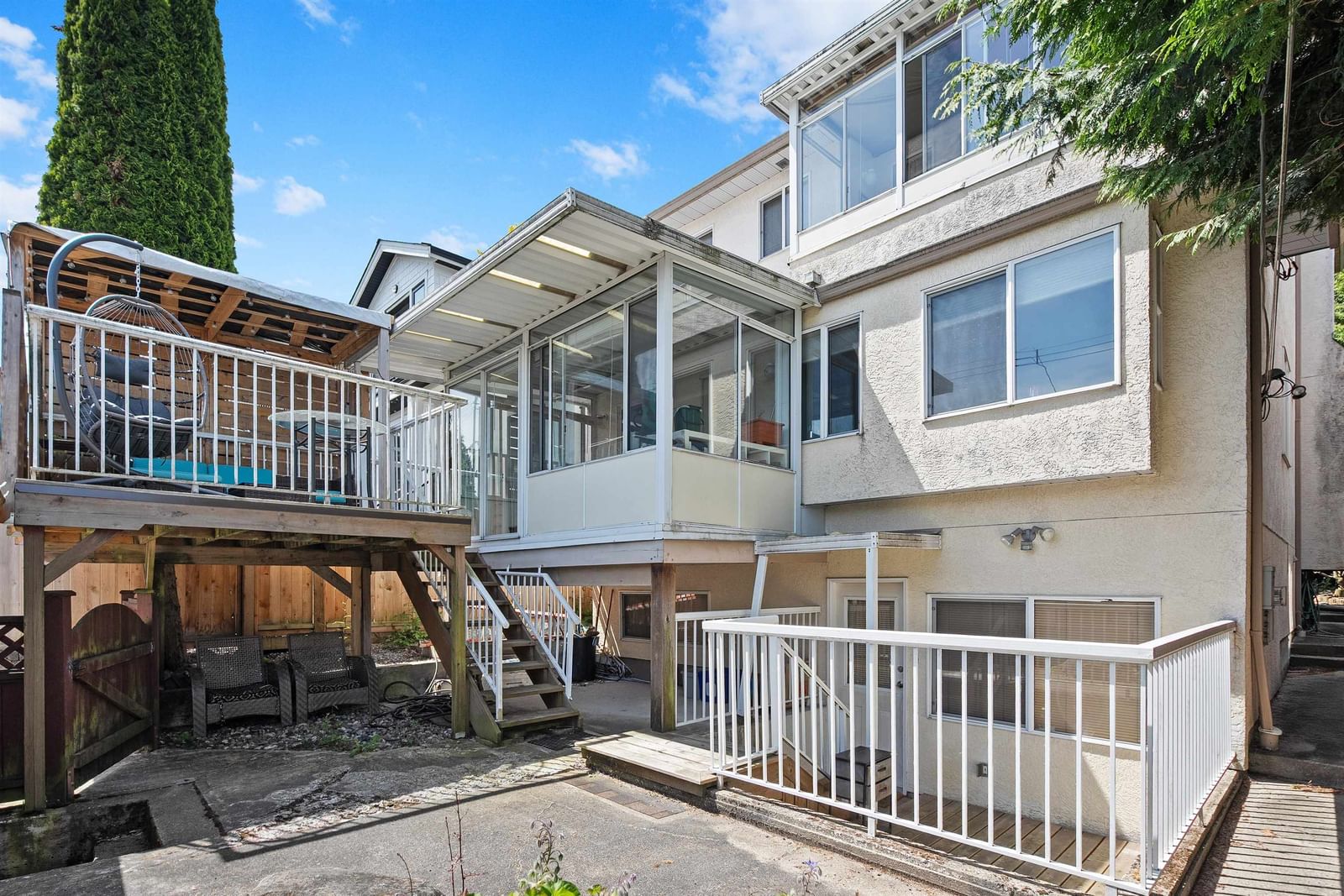 Listing Image 16
