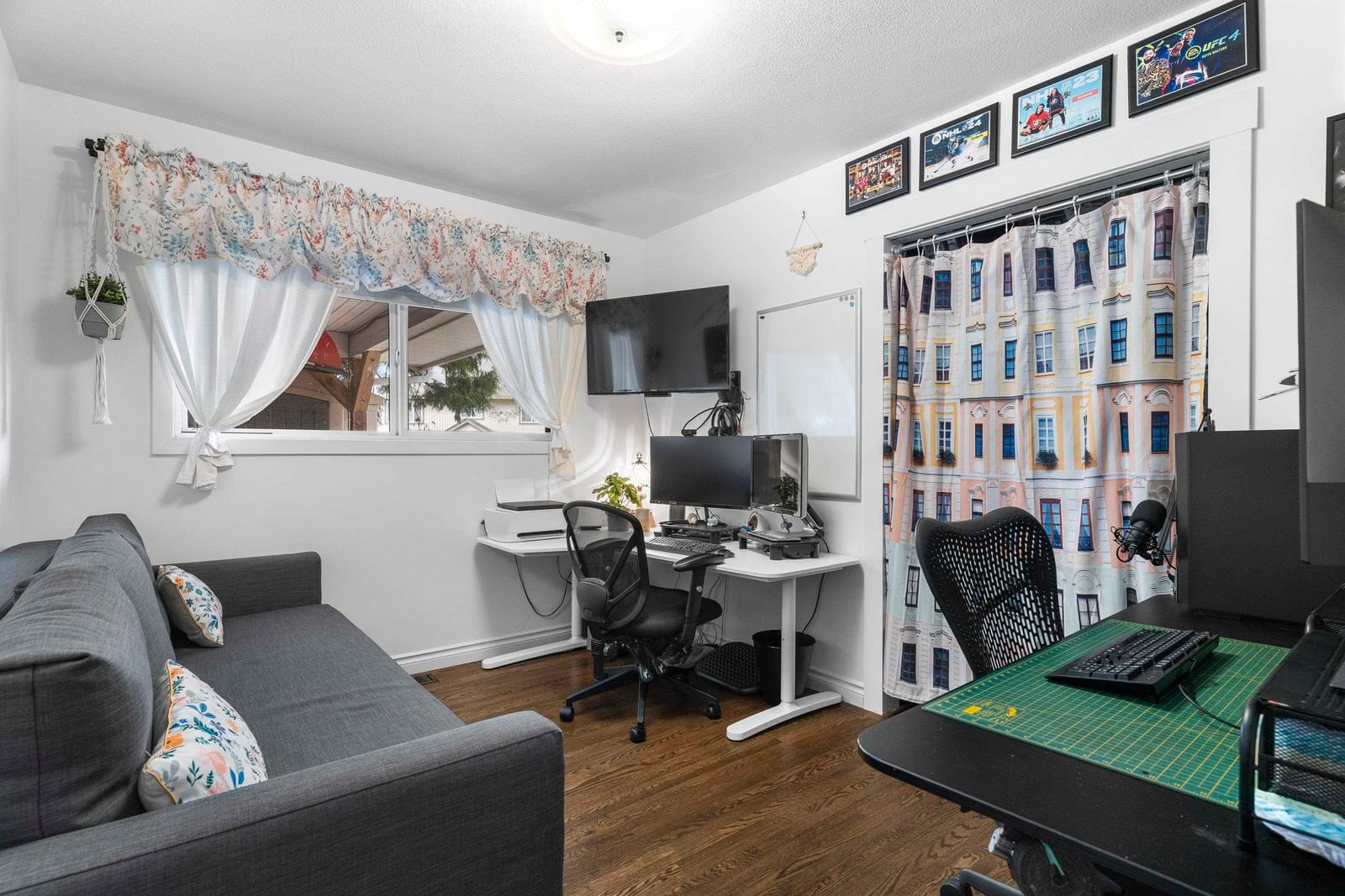 Listing Image 21