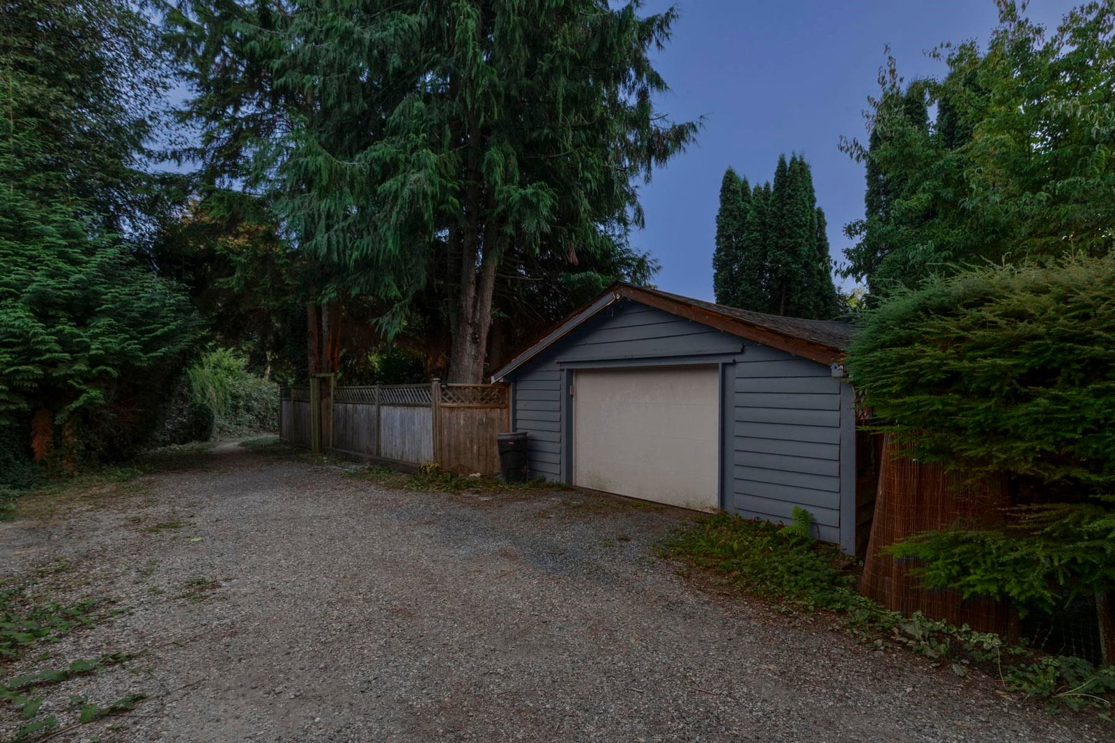 Listing Image 28