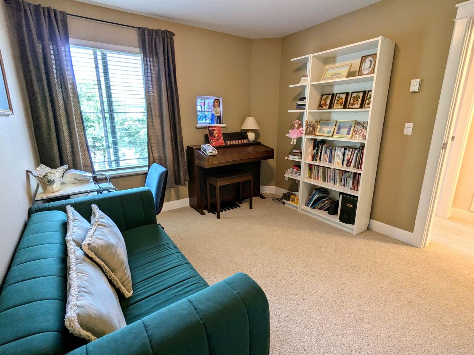 Listing Image 15
