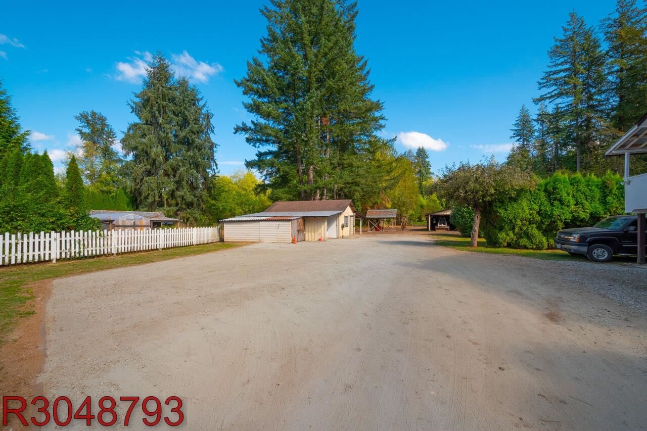 Listing Image 23