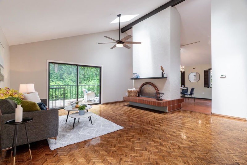 8649 Sunbury Place, Delta, V4C 3Y9 | Image 2