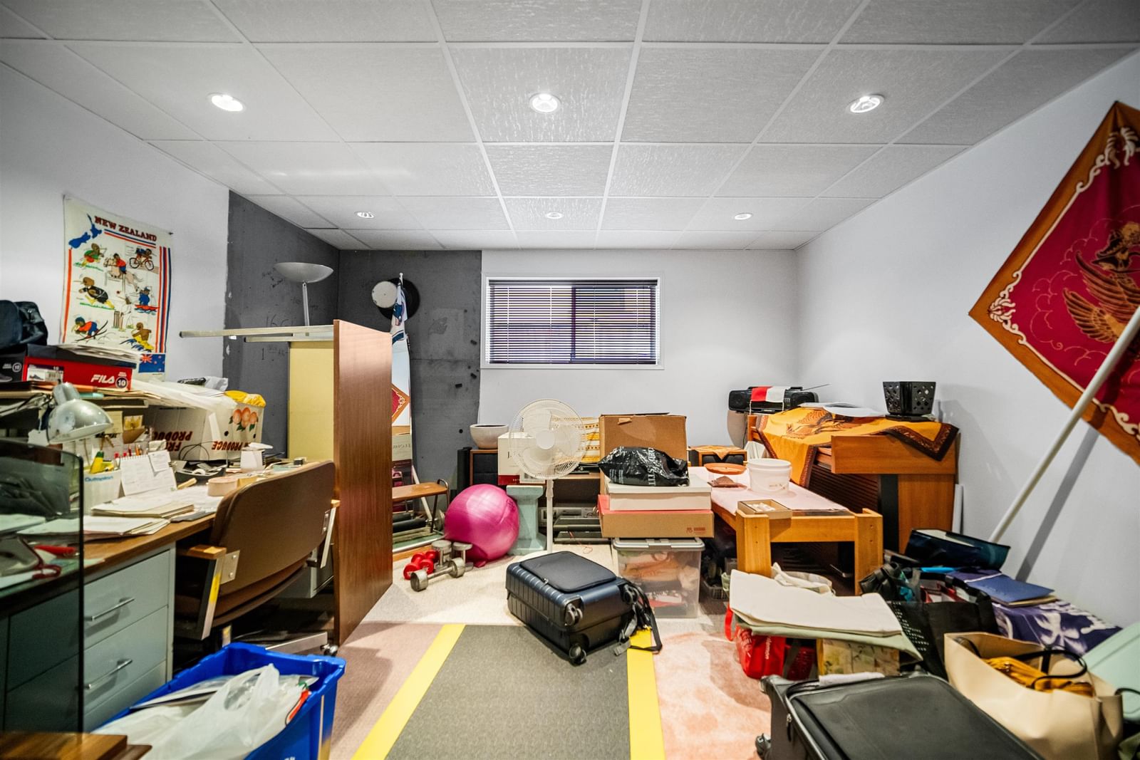 Listing Image 17