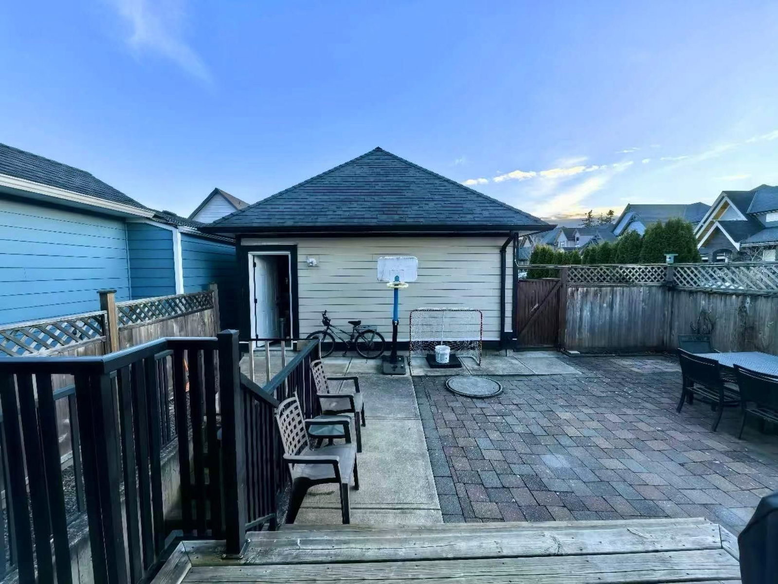 Listing Image 20