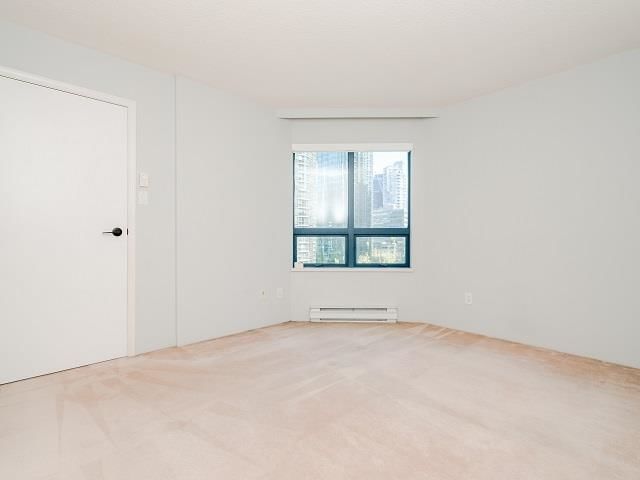 Listing Image 26