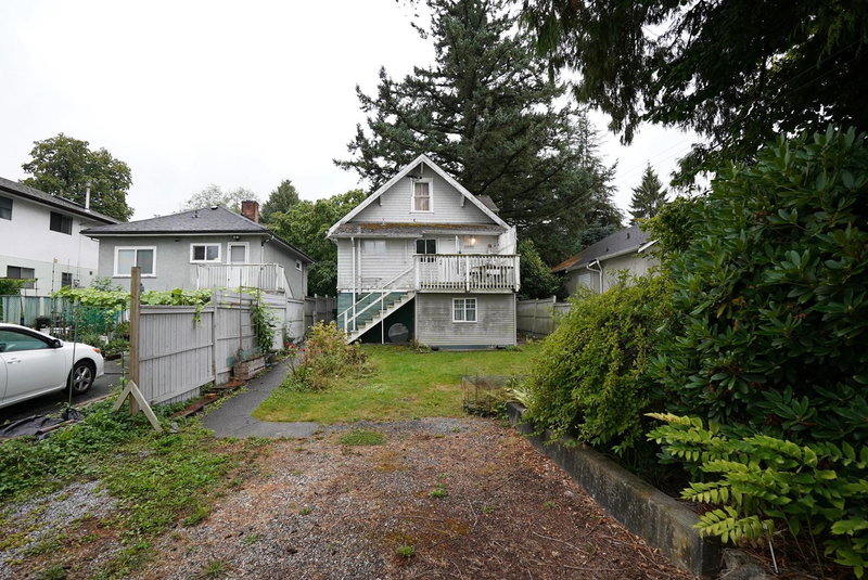 3865 Sandell Street, Burnaby, V5H 1J9 | Image 3