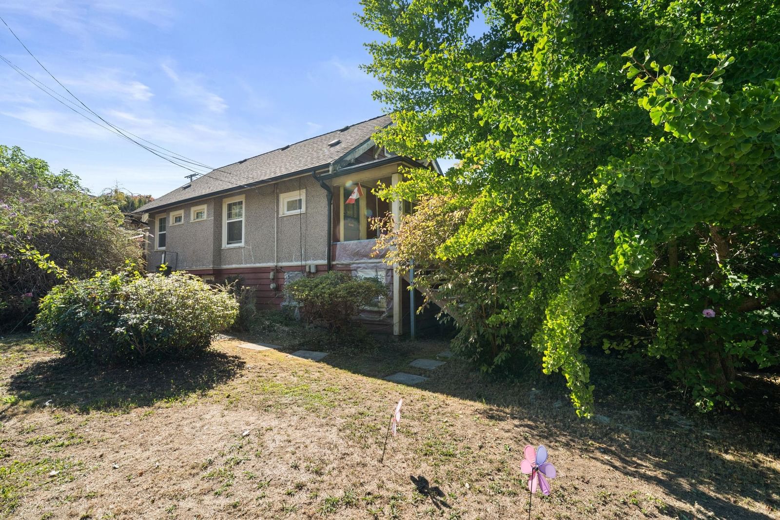 Listing Image 13