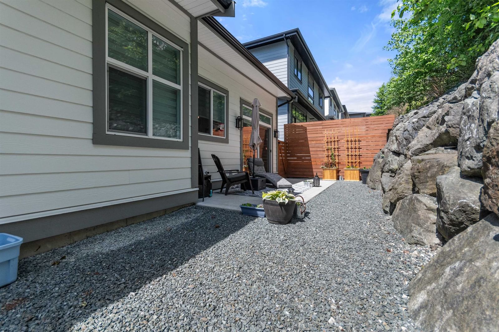 Listing Image 29
