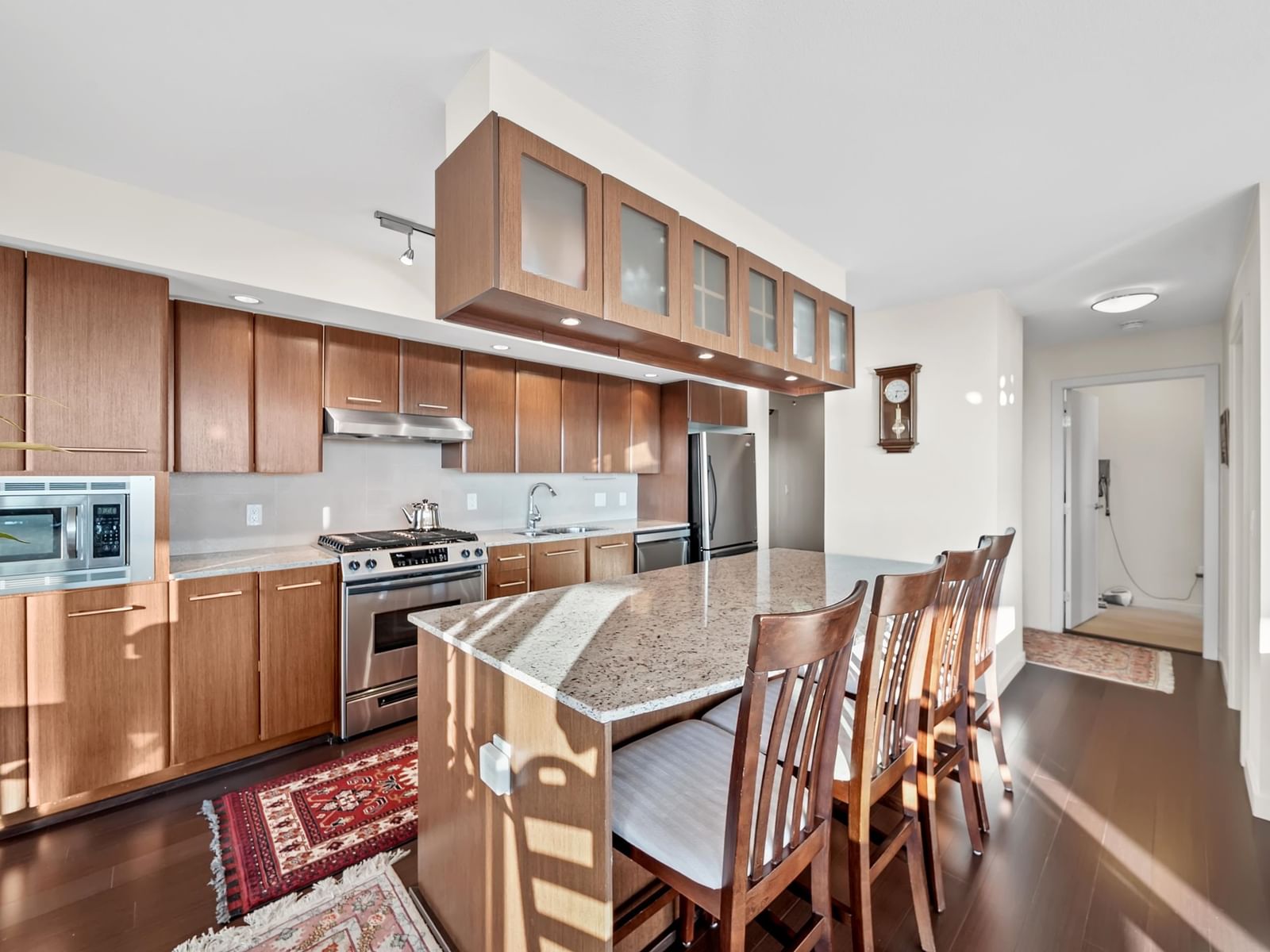 Listing Image 21