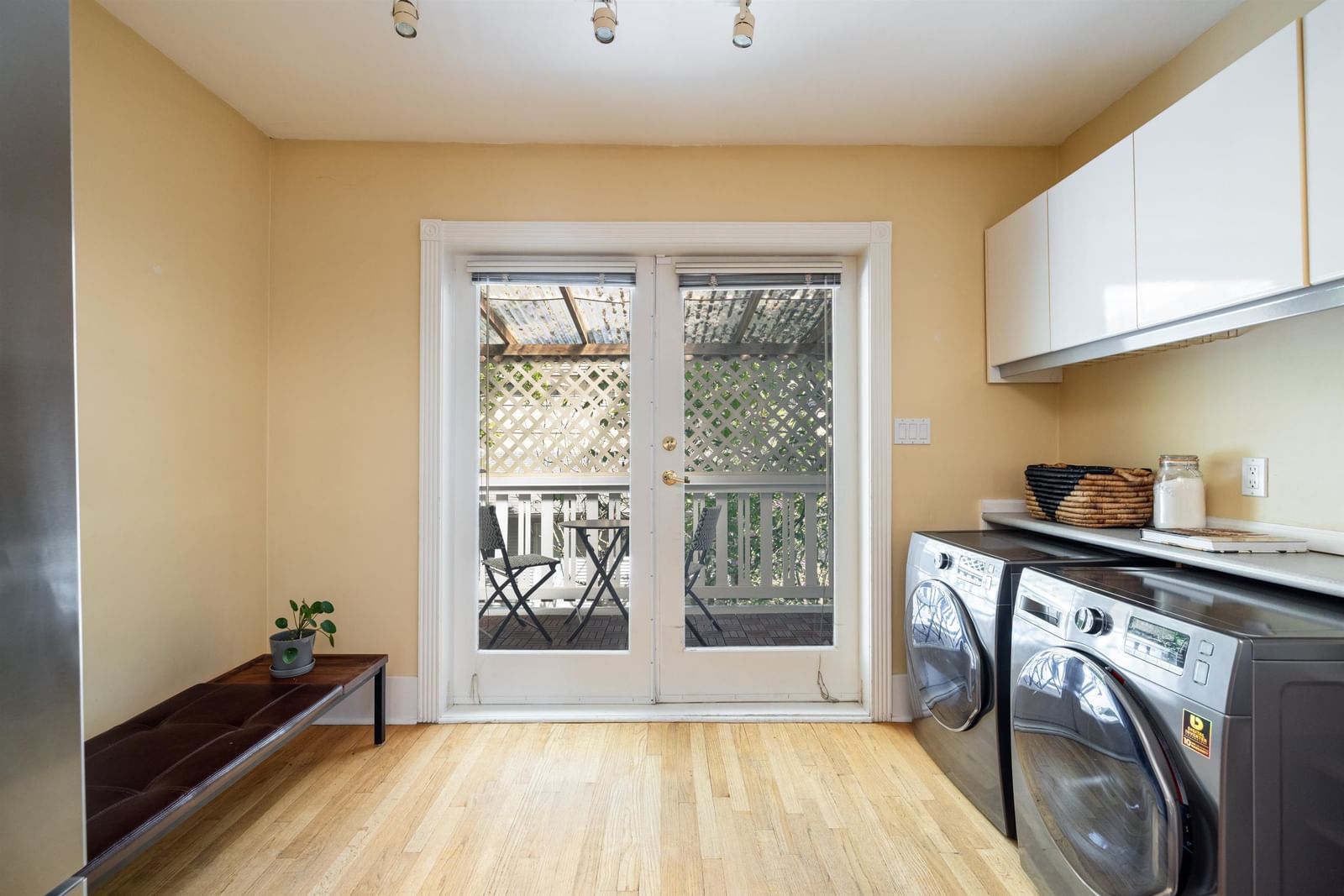 Listing Image 13
