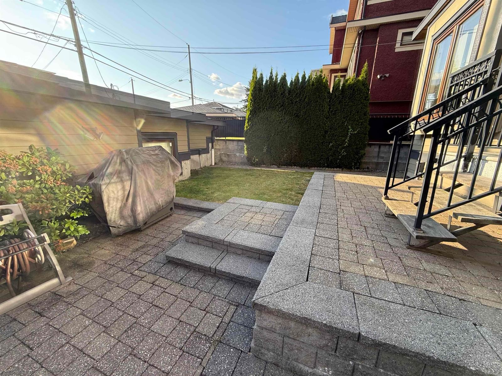 Listing Image 8