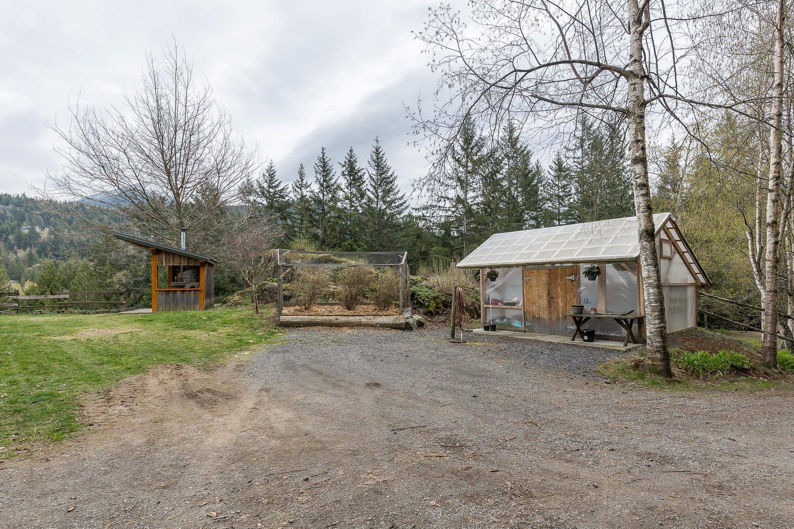 Listing Image 24